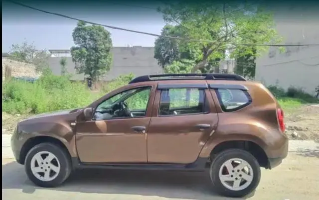 Renault Duster 85 PS RXL OPT 2012