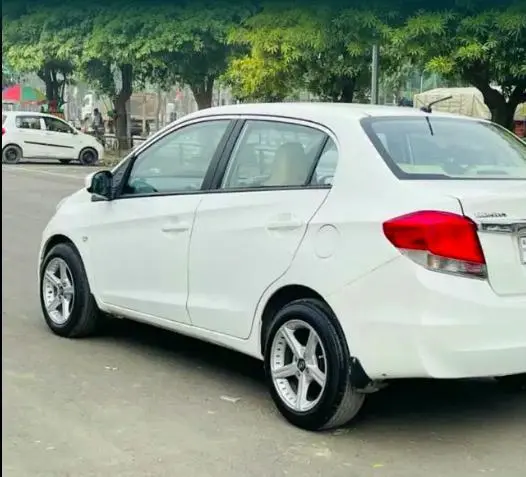 Honda Amaze 1.2 S i-VTEC 2014