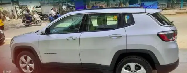 Jeep Compass Longitude (O) 2.0 Diesel 2017