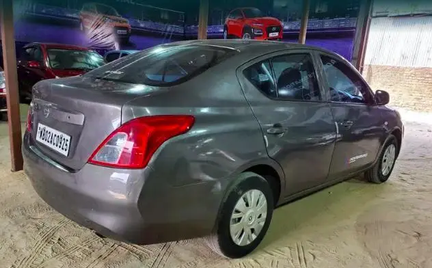 Nissan Sunny XE Petrol 2013