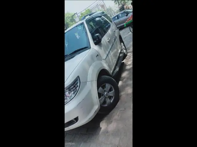 Tata Safari Storme 2.2 VX 4x2 Varicor400 2017