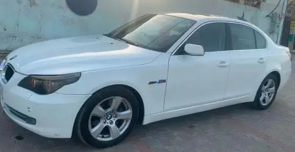 BMW 5 Series 520d 2009