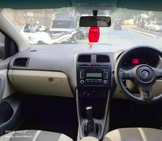 Volkswagen Vento 1.5 TDI Comfortline 2012