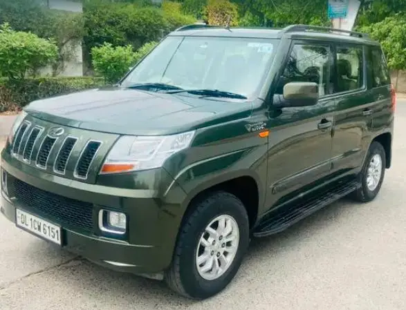 Mahindra TUV300 T8 2017