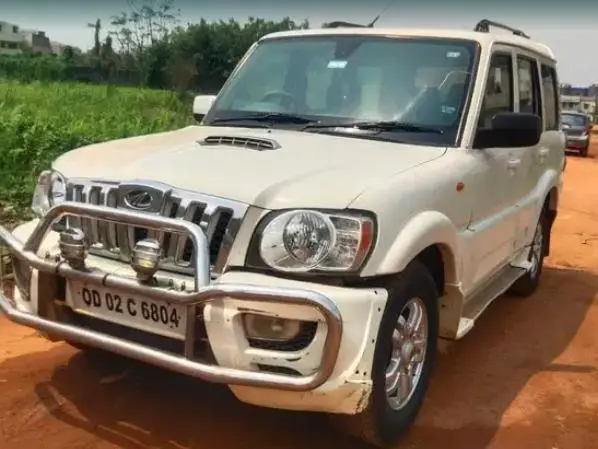 Mahindra Scorpio VLX 2WD BS IV 2013