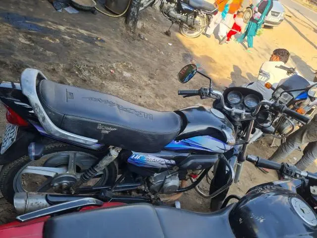 Hero HF Deluxe Self 100cc 2016