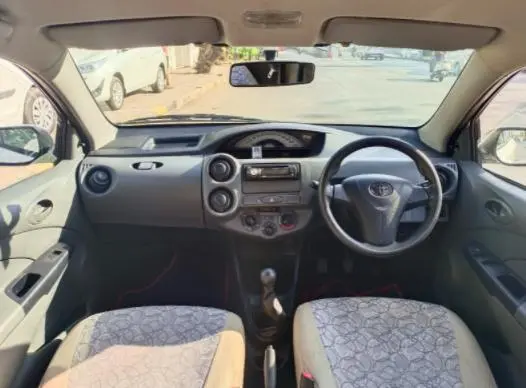 Toyota Etios Liva GD 2013