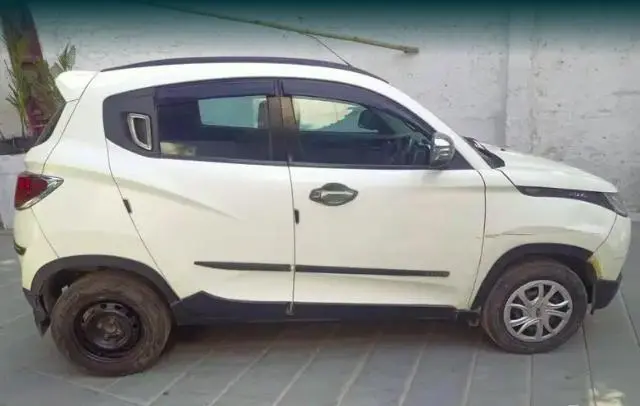 Mahindra KUV100 K6+ 5 STR 2016