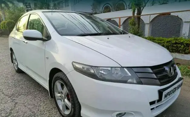 Honda City V i-VTEC 2011