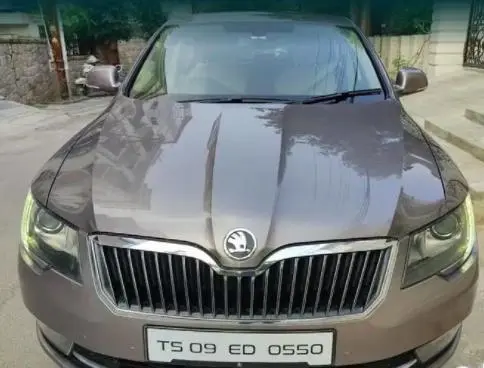 Skoda Superb Elegance 2.0 TDI CR AT 2014