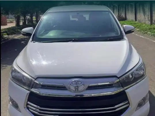Toyota Innova Crysta 2.8 GX AT 8 STR 2016