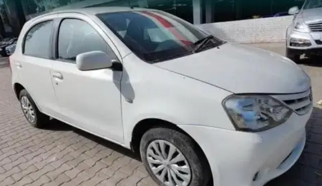 Toyota Etios GD 2012