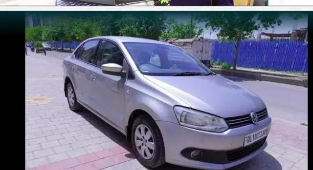 Volkswagen Vento Comfortline Petrol 2012
