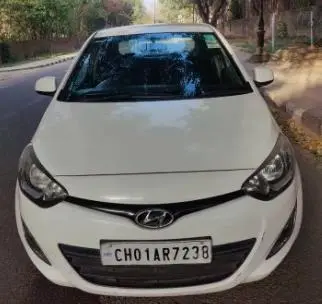 Hyundai i20 Magna 1.4 CRDi 2012