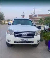 Ford Endeavour 2.5L 4x2 2011