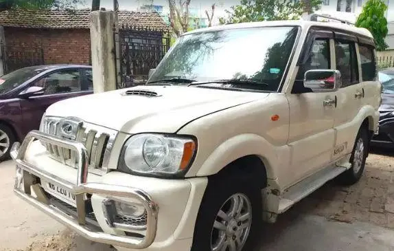 Mahindra Scorpio VLX 2WD AIRBAG BS III 2013