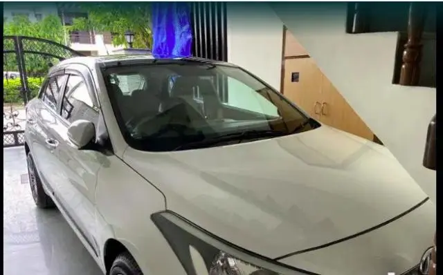 Hyundai Elite i20 Sportz 1.4 CRDi 2015