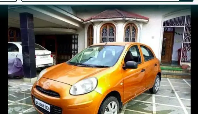 Nissan Micra Active XV 2013