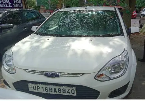 Ford Figo Titanium 1.2 Ti-VCT 2015