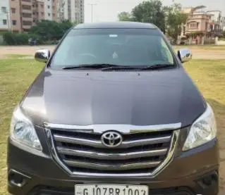 Toyota Innova 2.5 G (Diesel) 8 Seater BS IV 2015