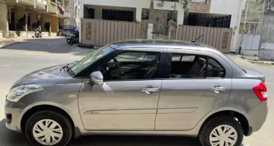 Maruti Suzuki Swift Dzire VDi BS-IV 2012