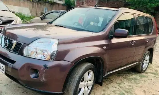 Nissan X-Trail SLX MT 2013