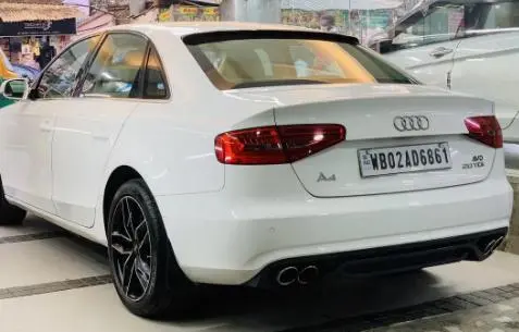 Audi A4 3.0 TDI PREMIUM PLUS 2013