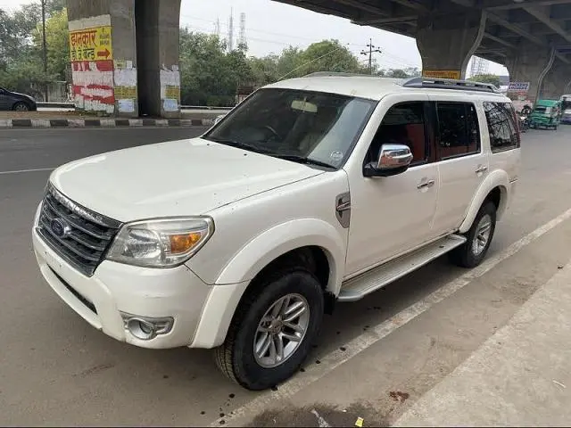 Ford Endeavour 2.5L 4x2 2011