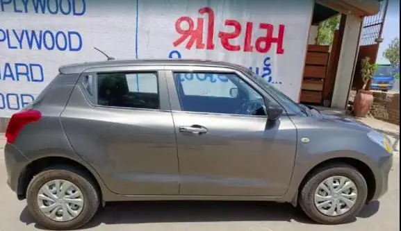Maruti Suzuki Swift LXi 2018