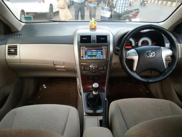 Toyota Corolla Altis 1.8 G 2012