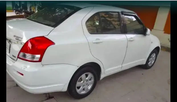 Maruti Suzuki Swift DZire ZDi 2011