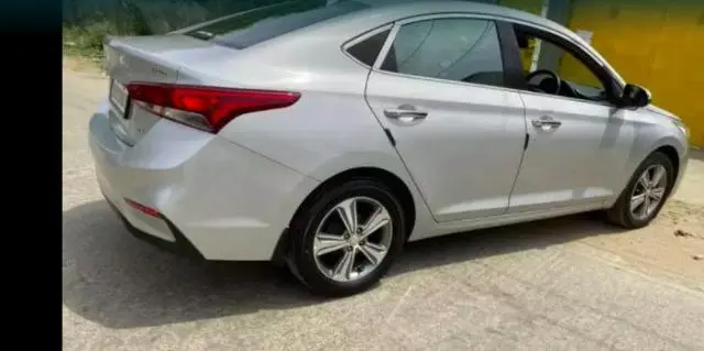 Hyundai Verna Fluidic 1.6 CRDI S 2018