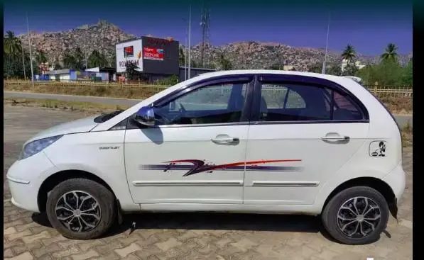 Tata Vista Tech VX BS IV 2015