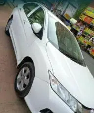 Honda City V i-DTEC 2016
