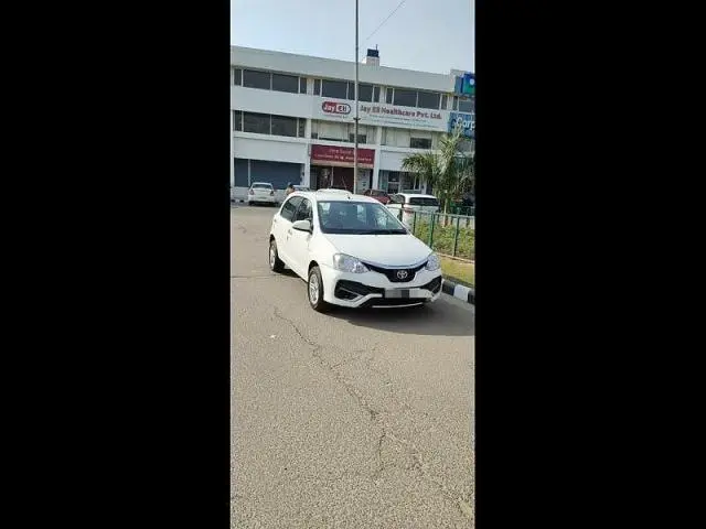 Toyota Etios Liva GX 2016