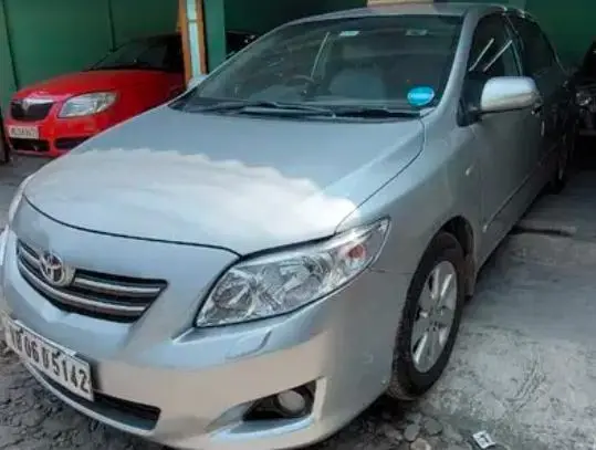 Toyota Corolla Altis 1.8 G 2010
