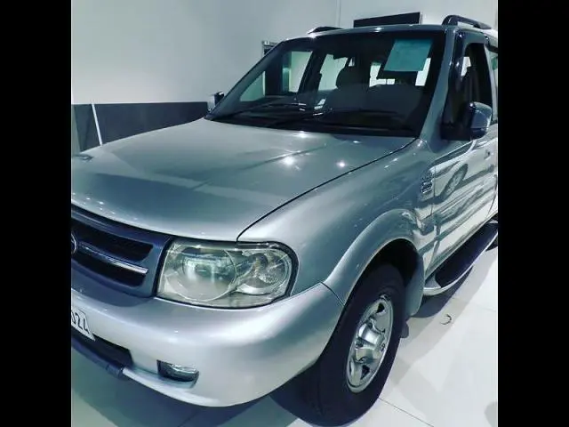 Tata Safari 4X2 LX DICOR BS III 2012