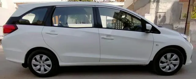 Honda Mobilio S i-DTEC 2015
