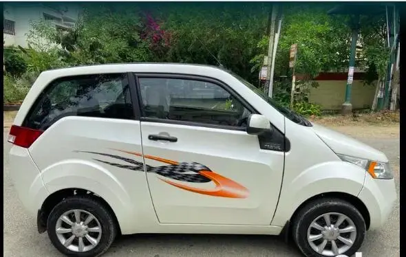 Mahindra e2o T2 2014