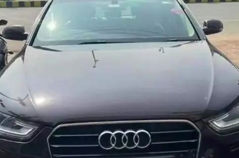 Audi A4 2.0 TDI 177BHP PREMIUM Plus 2013