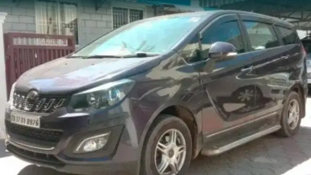 Mahindra Marazzo M6 7 STR 2018