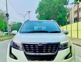 Mahindra XUV500 W10 1.99 2015