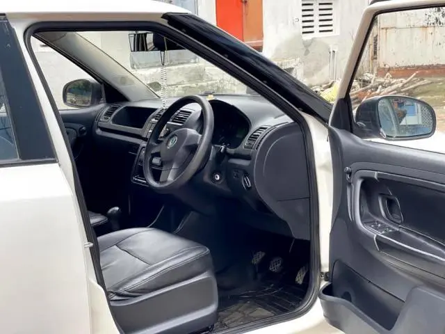 Skoda Fabia ACTIVE PLUS 1.2 MPI 2013