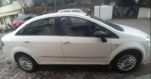 Fiat Linea Emotion Multijet 1.3 2012