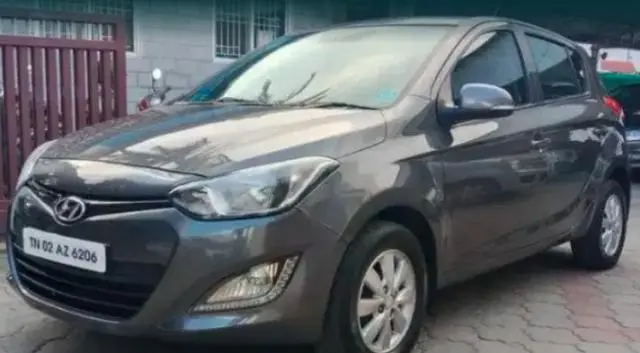 Hyundai i20 Sportz 1.2 2014