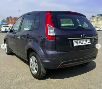 Ford Figo 1.4 TDCI TITANIUM 2013