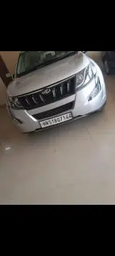 Mahindra XUV500 W6 2017