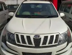 Mahindra XUV500 W8 2WD 2013