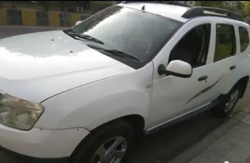 Renault Duster 110PS Diesel RXZ Optional with Nav 2015