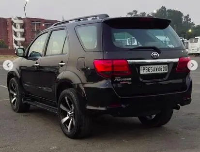 Toyota Fortuner 3.0 MT 4X4 2011